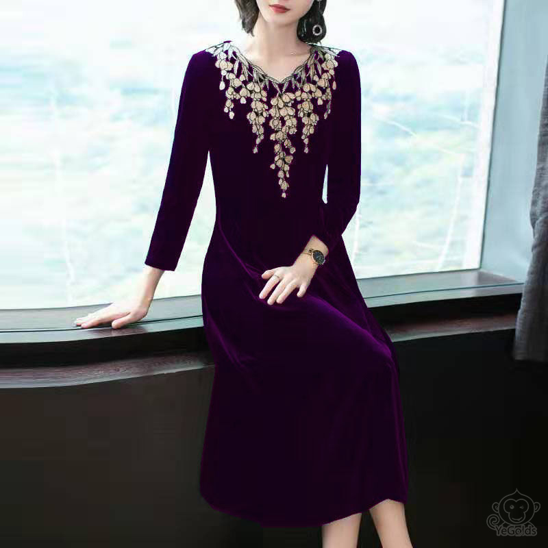 เดรสกำมะหยี่พลัสไซส์